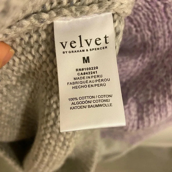 Velvet by Graham & Spencer Skylar Crewneck Colorblock Sweater Lilac Medium - Picture 5 of 7